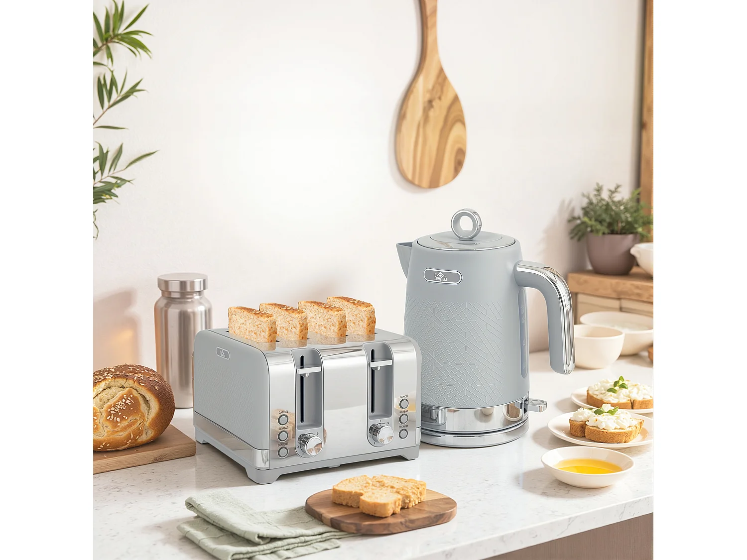 HOMCOM Kettle and Toaster Set with 3000W Rapid Boil, 4 Slice Toaster, Grey