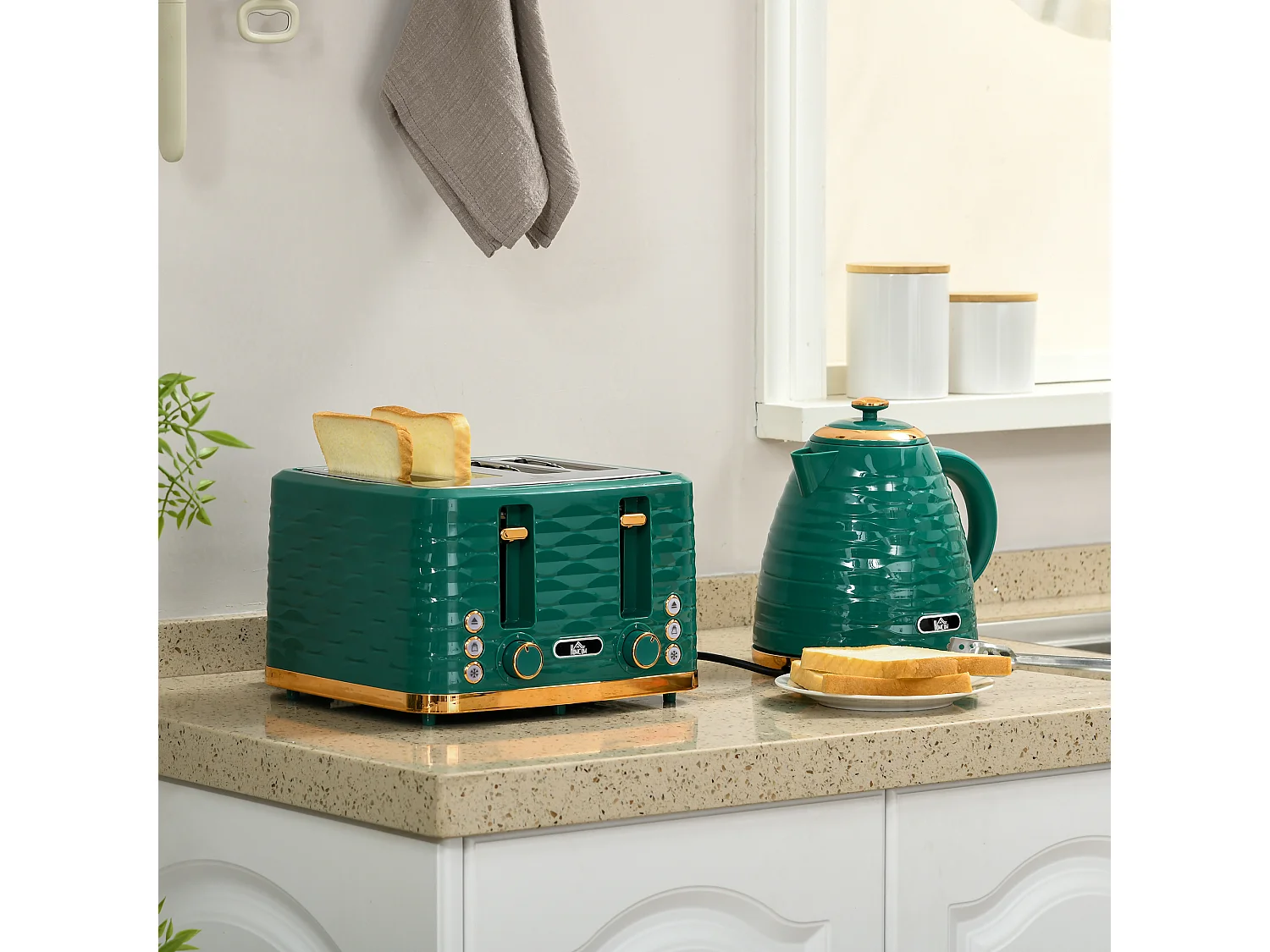 HOMCOM Kettle and Toaster Set 1.7L Rapid Boil Kettle & 4 Slice Toaster Green