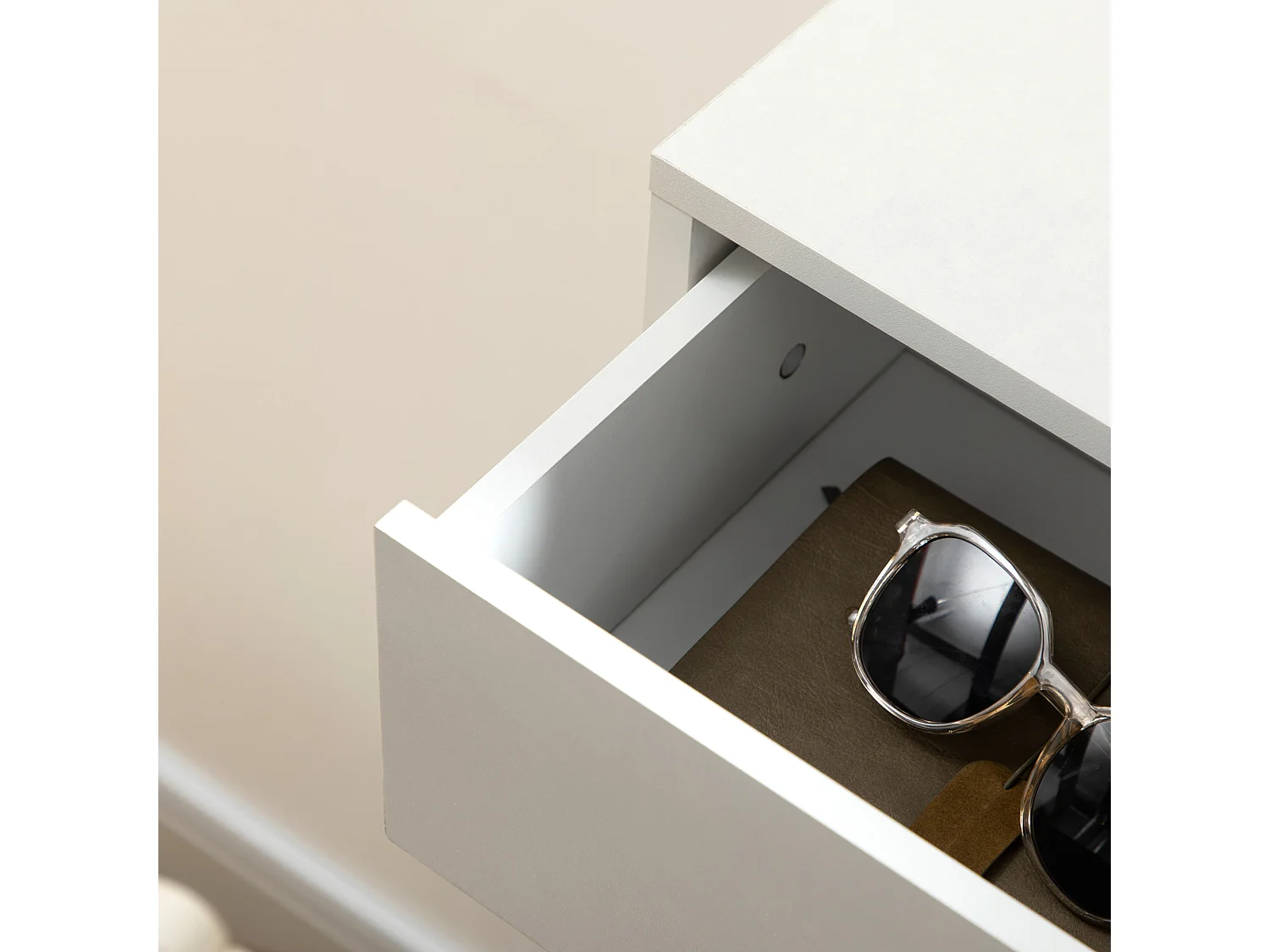 HOMCOM Shoe Storage Cupboard with 2 Flip Doors and Sliding out Drawer, White