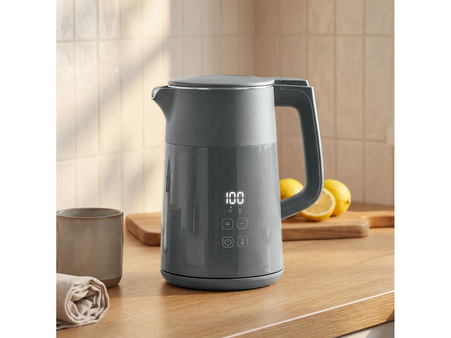 HOMCOM 1.7L Fast Boil 3000W Electric Kettle with LED Display, Grey