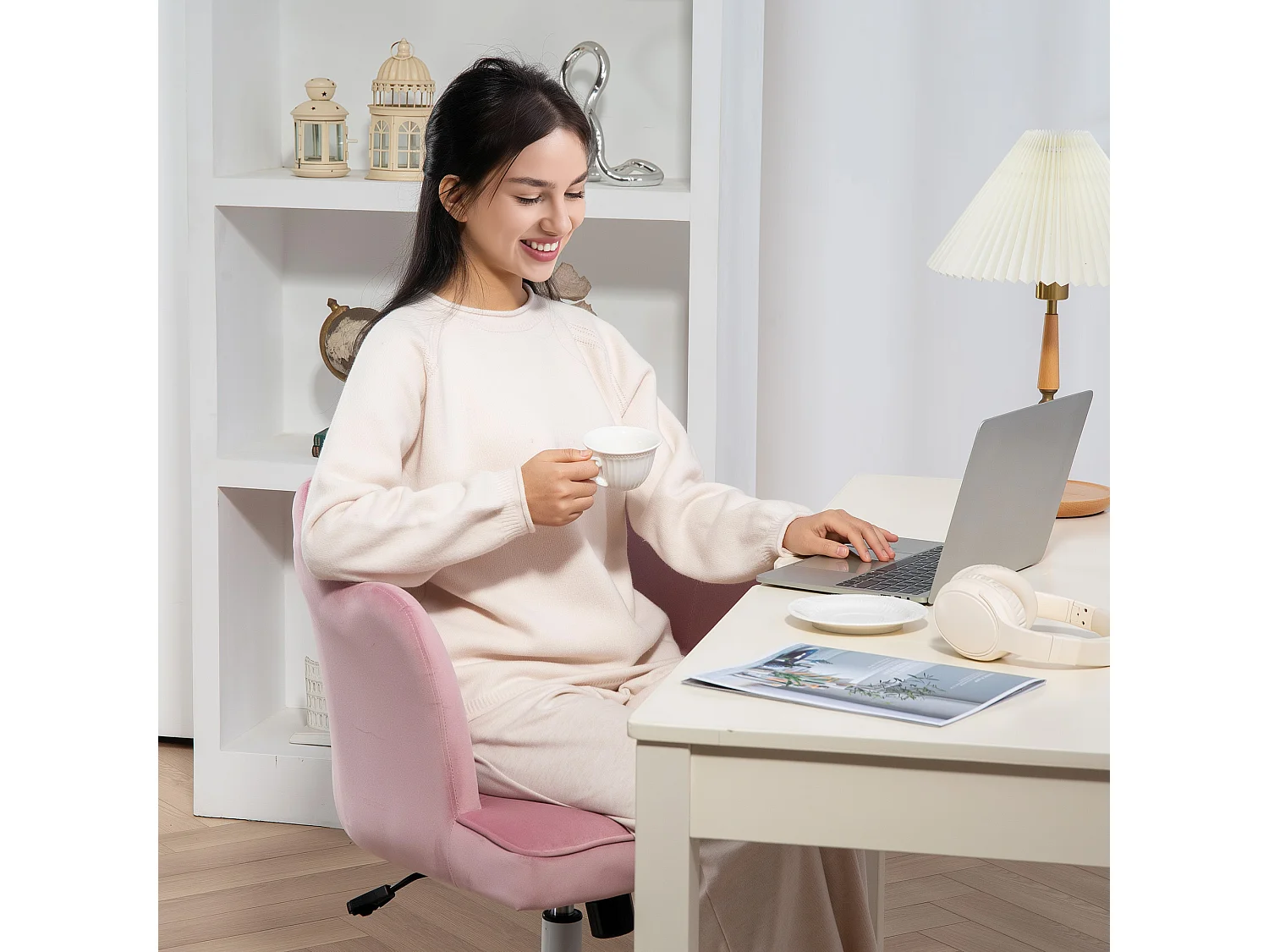 HOMCOM Armless Desk Chair Home Office Chair w/ Wide Seat Tilt Function Pink