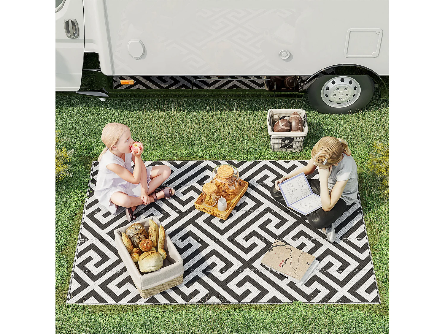 Outsunny 121x182cm Reversible Outdoor Rug Portable Plastic Straw RV Camping Mat