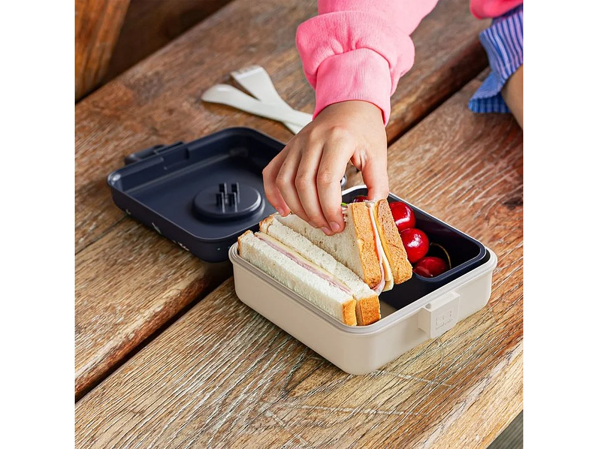 Monbento Snacky Boîte à sandwich enfant 850 ml – Blue Wolf avec couverts
