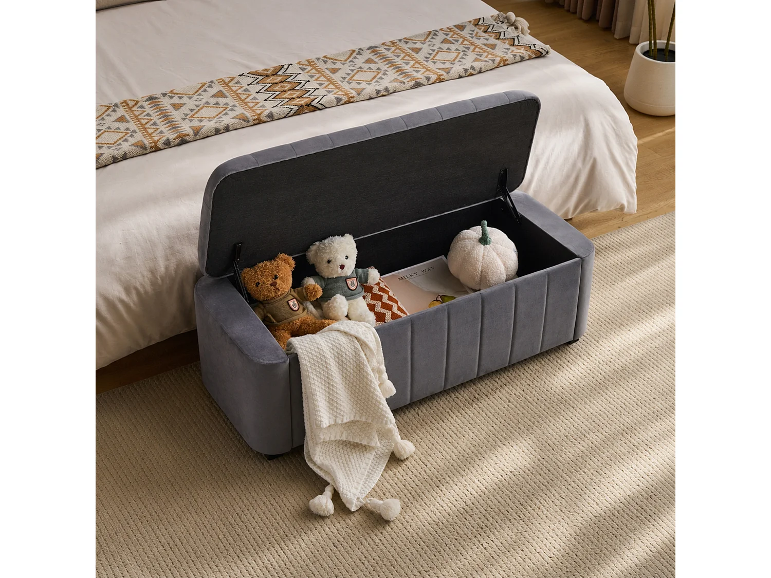 Banc de lit 132x47.5x44 cm en velours gris foncé avec rangement