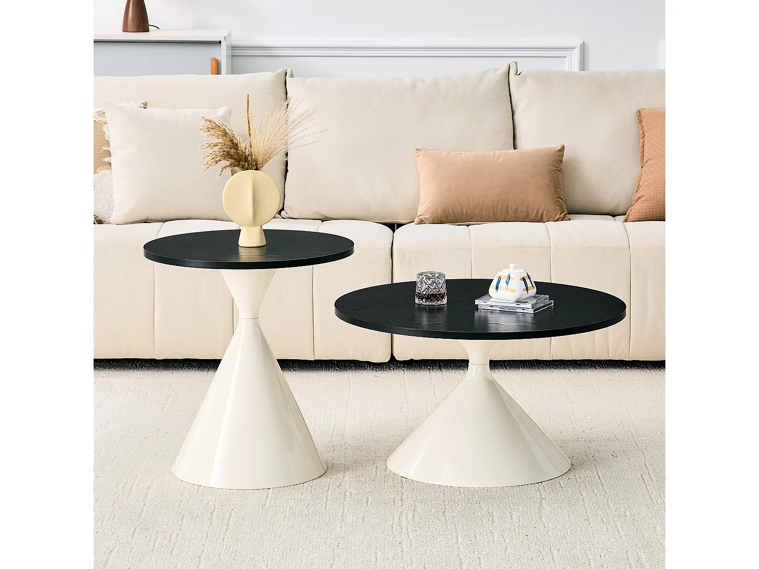 Set di 2 tavolini, 70 cm e 50 cm, con gambe in metallo color crema - Nero