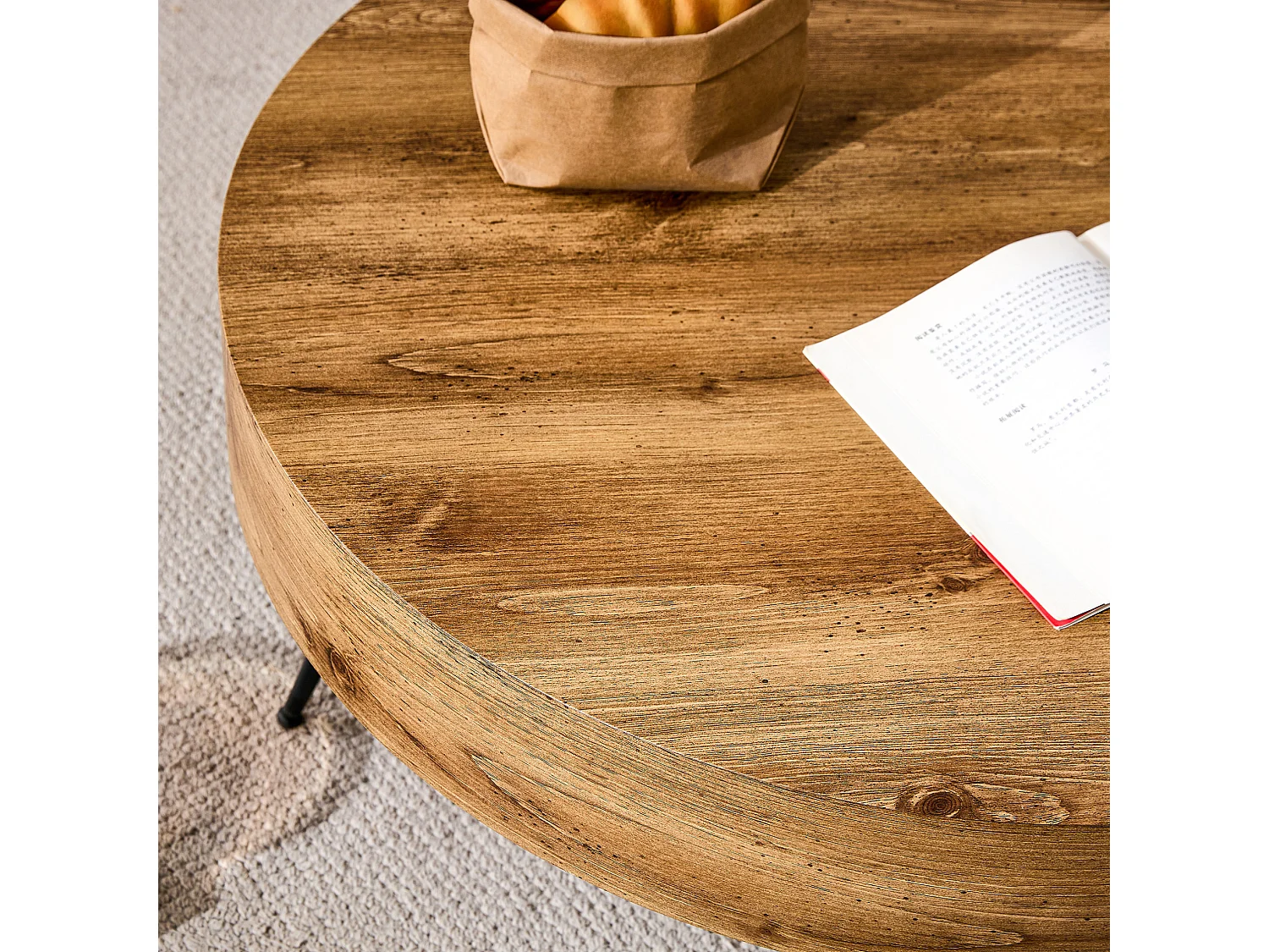 Table basse ronde 70x70 cm couleur bois - Pieds en métal noir