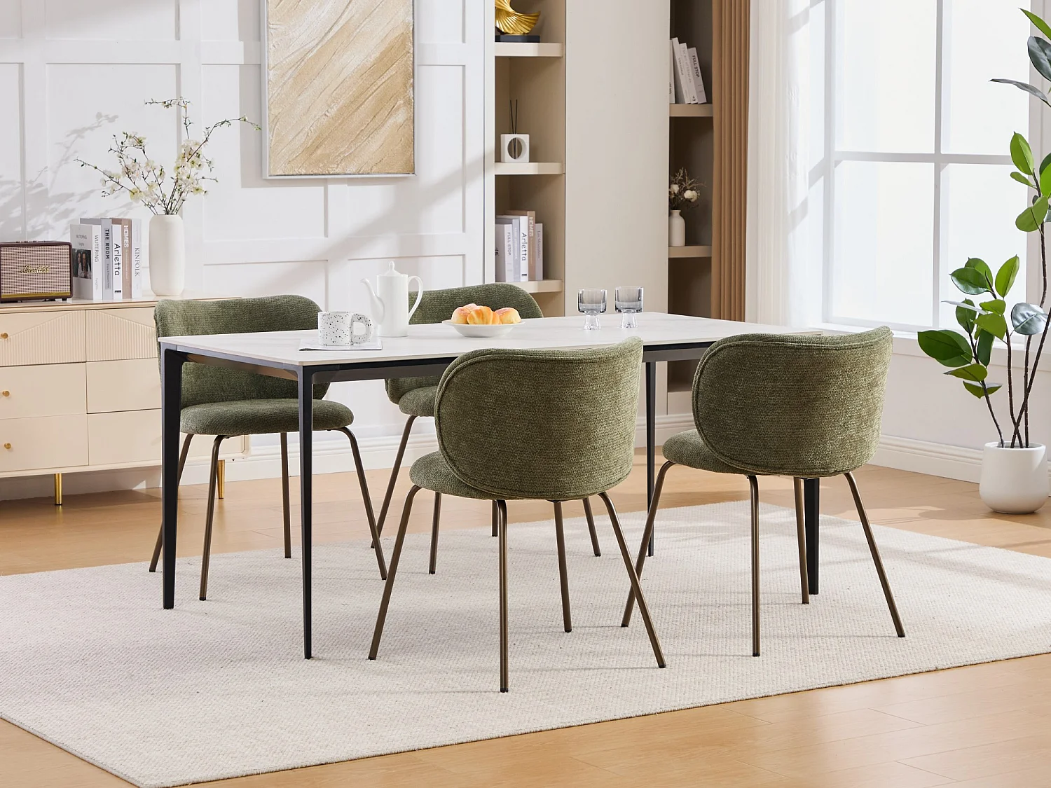 Lot de 2 chaises chenille vert, dossier courbé, pieds métal bronze, design moderne, salle à mange