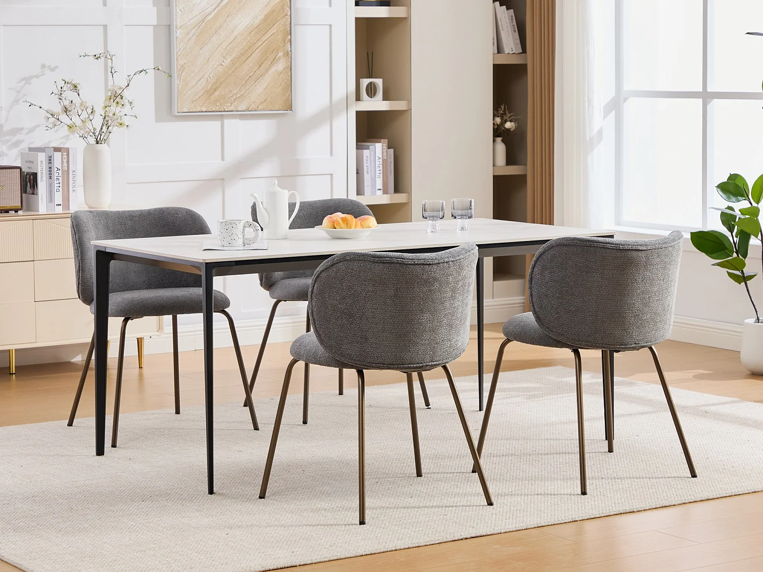 Lot de 2 chaises chenille gris, dossier courbé, pieds métal bronze, design moderne, salle à manger
