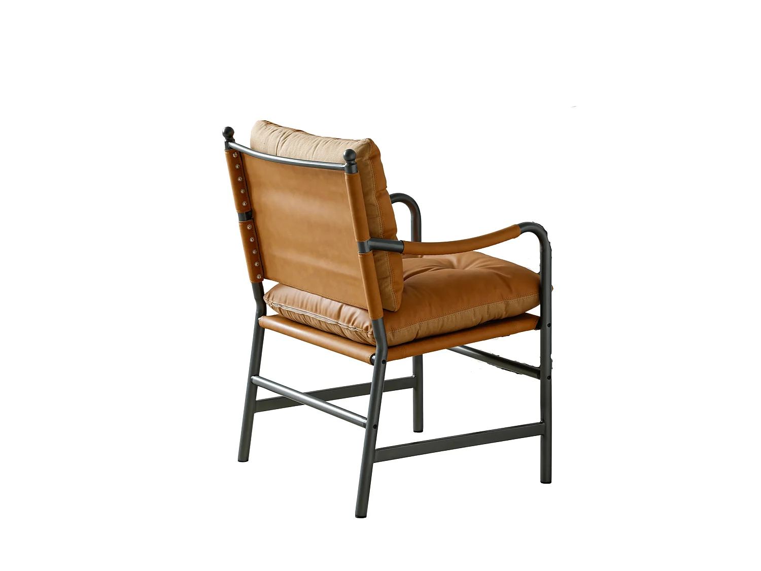 Sillón moderno de poliuretano marrón con estructura metálica