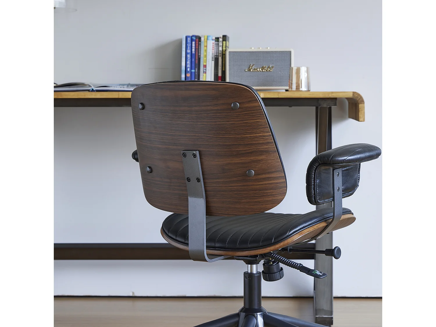 Ergonomische 360° draaibare typstoel met wielen, zwart kunstleer