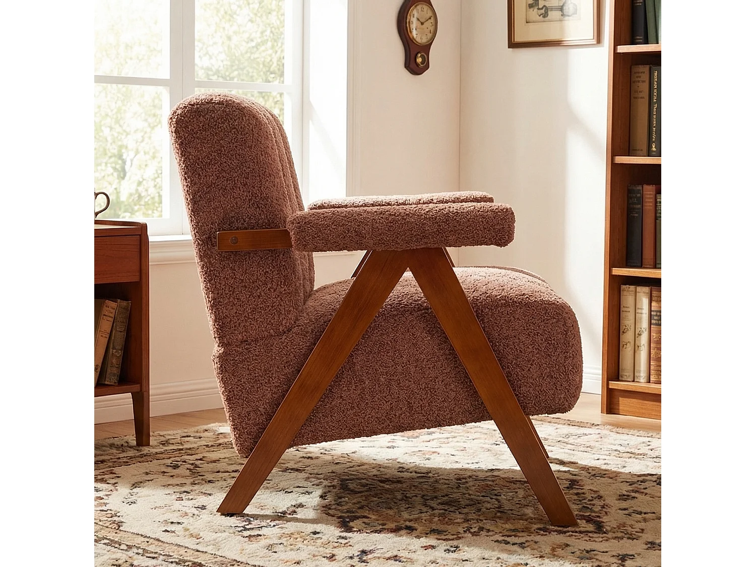 Siège en tissu bouclé avec structure en bois, fauteuil pour salon et chambre, rouge rouille