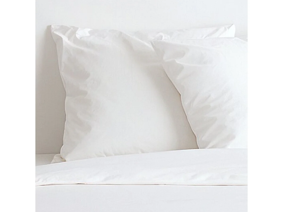 TODAY Essential - Housse de couette 220x240 cm avec 2 taies 63x63 cm, polyester lavé blanc