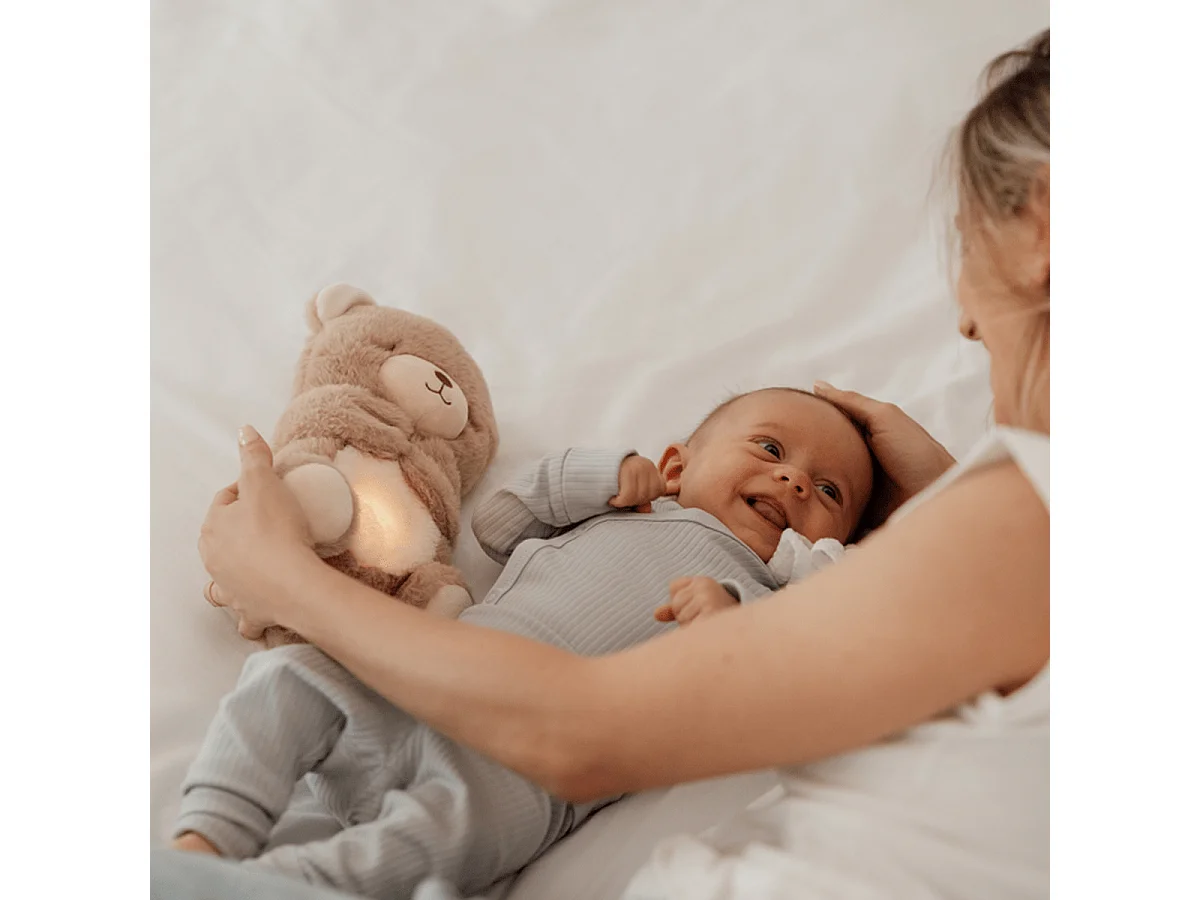 Nuby Mon Doudou Apaisant Ours en Peluche Veilleuse Musicale avec Mouvement Respiratoire