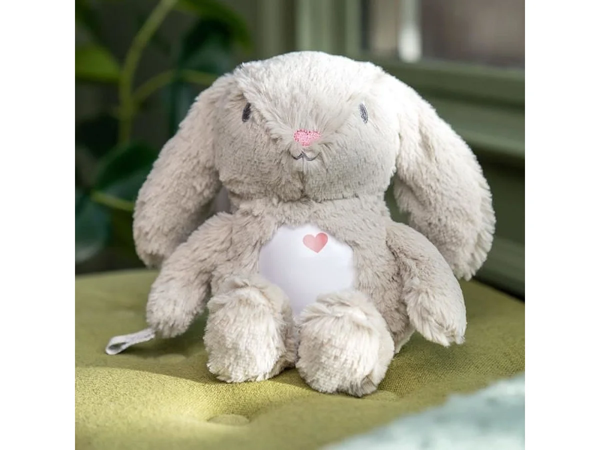 INGENUITY Sylvie – Veilleuse peluche musicale lapin avec détection des pleurs