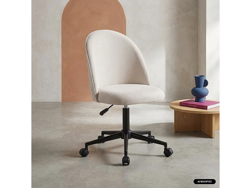 Silla de oficina con ruedas  beige
