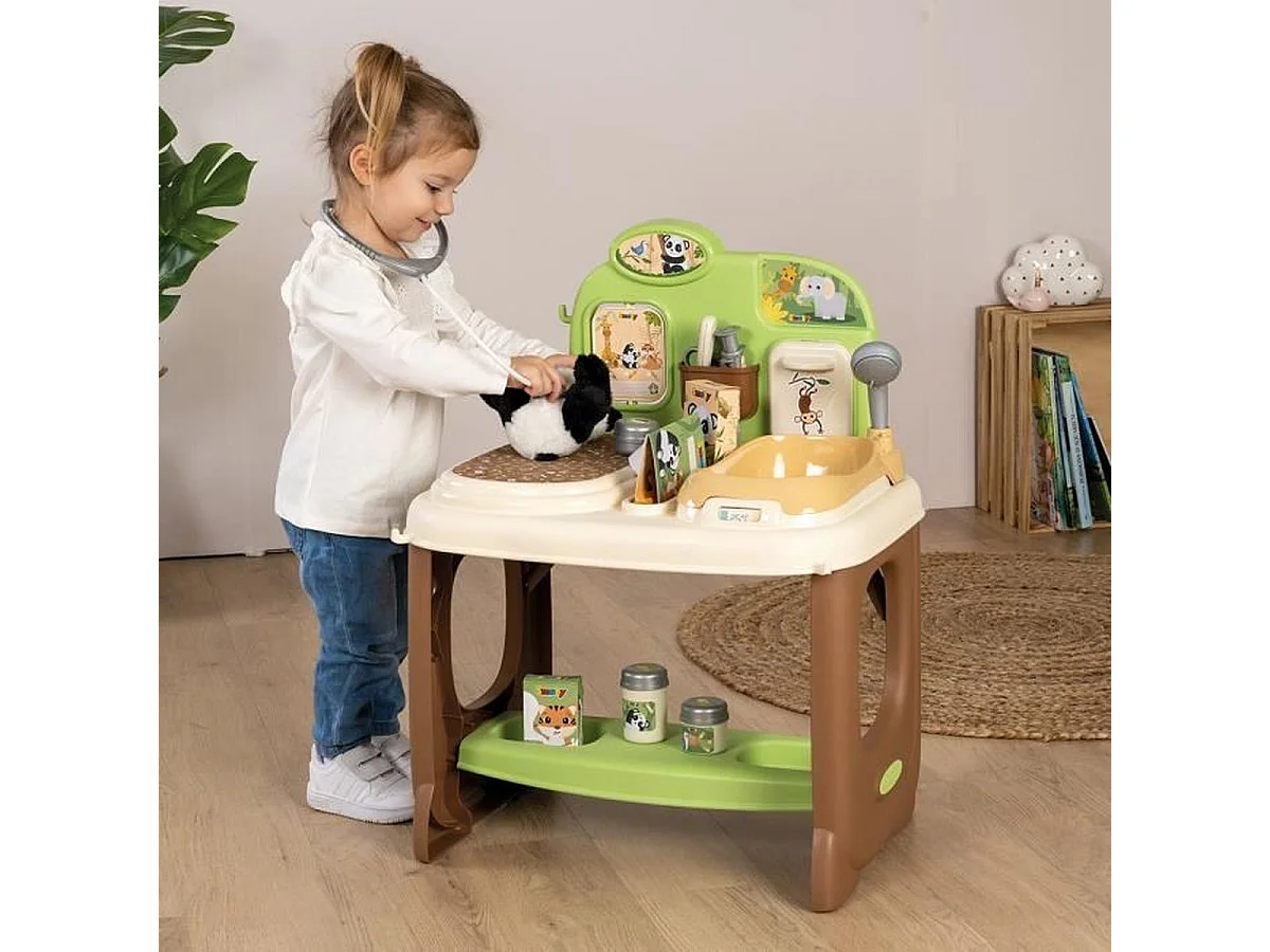 Centre vétérinaire Smoby avec peluche panda et accessoires