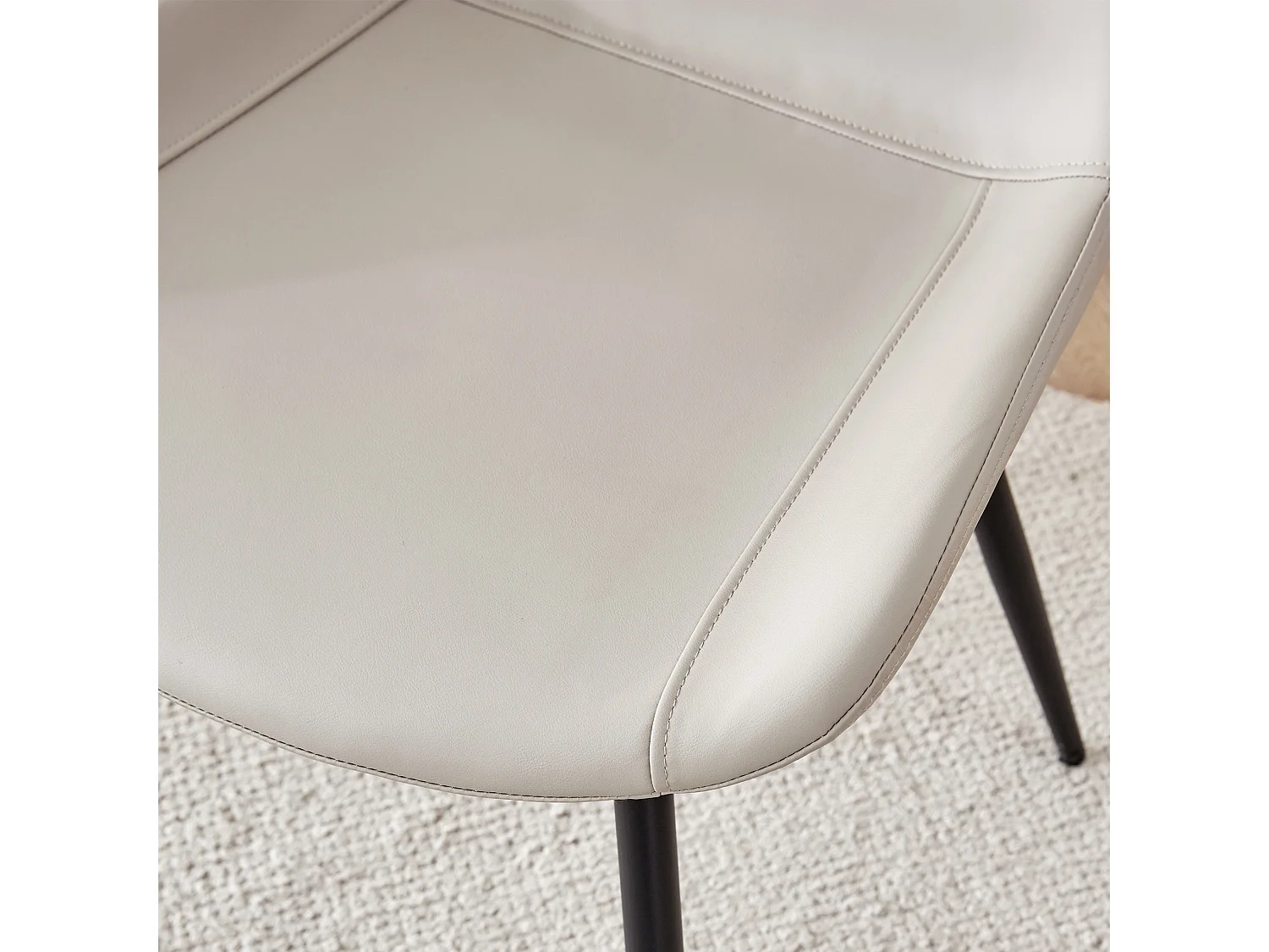 Set van 4 armloze eetkamerstoelen met breed zitvlak, metalen poten, gewatteerde rugleuning - Diverse kleuren