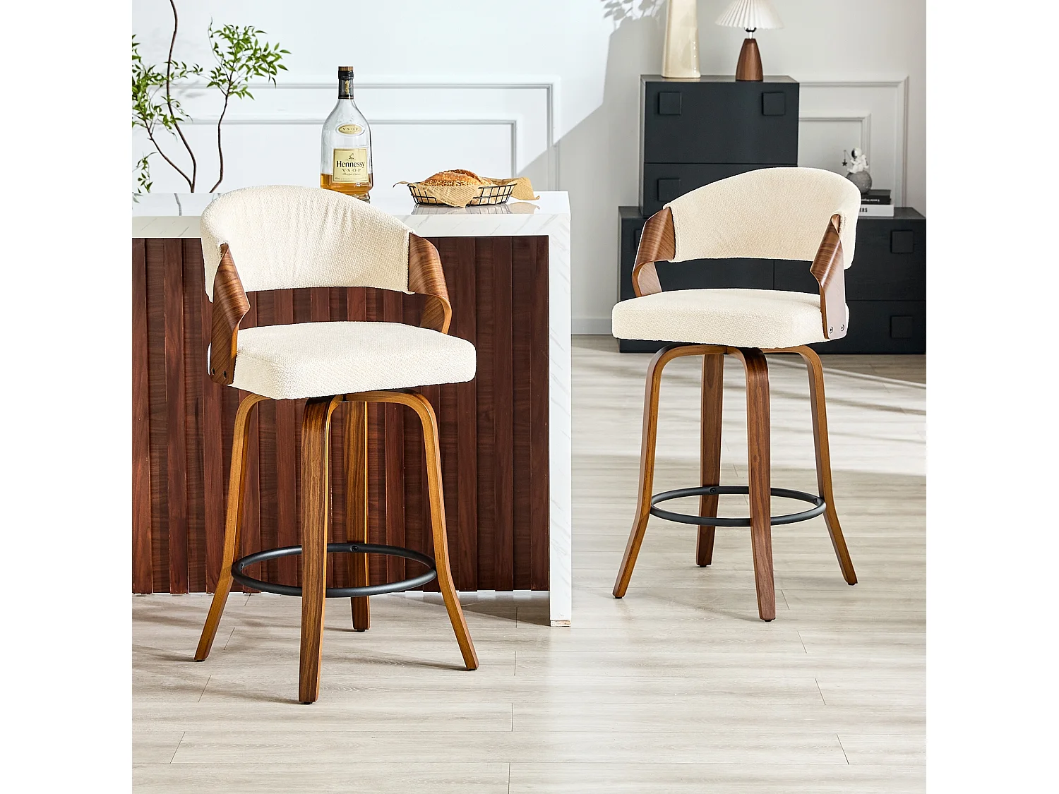 Ensemble de 2 tabourets de bar de style Mid Century avec fonction pivotante et dossier rembourré en lin crème