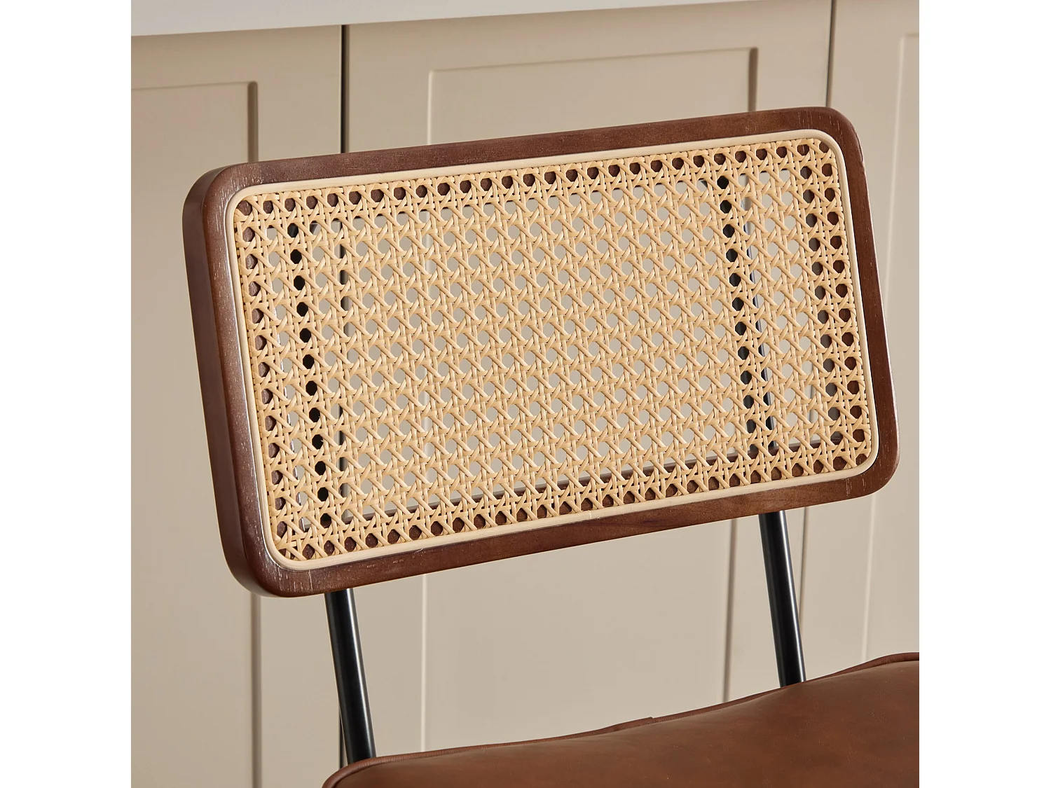 Ensemble de 2 Tabourets de Bar en Rotin Vintage Moderne avec Pieds en Métal et Sièges Rembourrés
