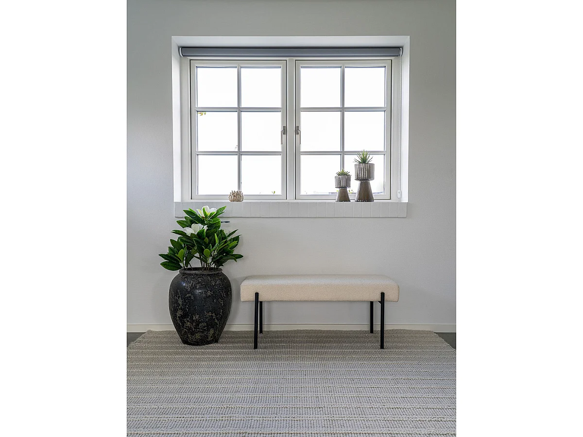 Banc Swindon en Bouclé Blanc avec Pieds Noirs, 100 cm