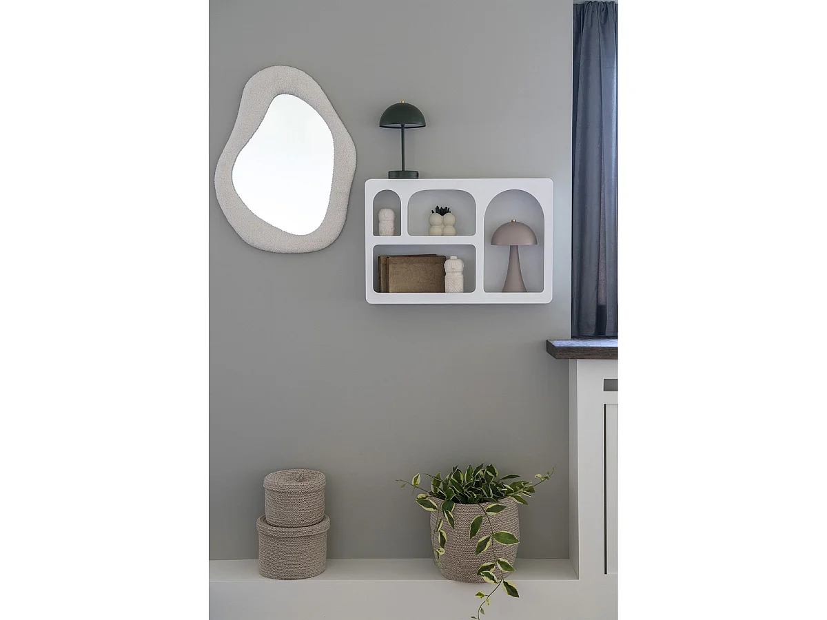 Miroir mural Bosa avec cadre en tissu teddy blanc 46,5×61 cm