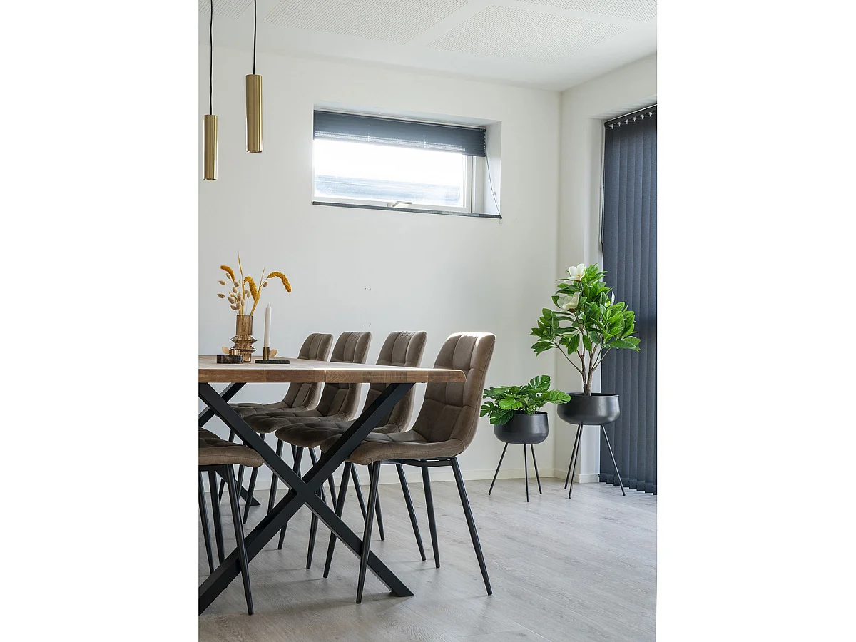 Lot de 2 vases à fleurs Ardola en acier noir