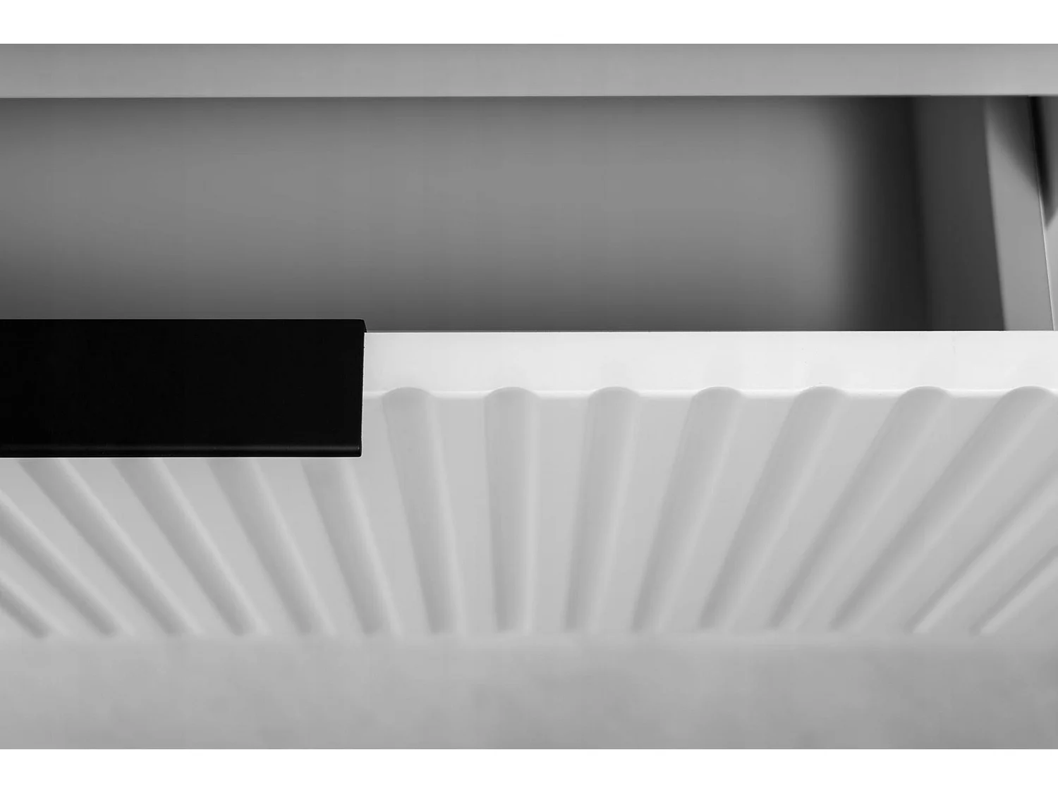 Rodan Wastafelmeubel 140cm - Geribbeld Wit - zwart blad & plank - Soft-Close - FLOW