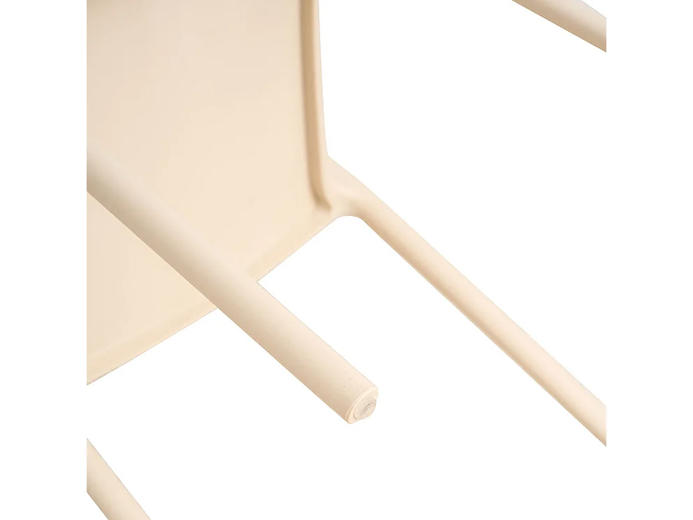 Lot de 4 chaises empilables en résine pour intérieur et extérieur, robustes et faciles à nettoyer, idéales pour jardin, terrasse, balcon BARBARA/Crème
