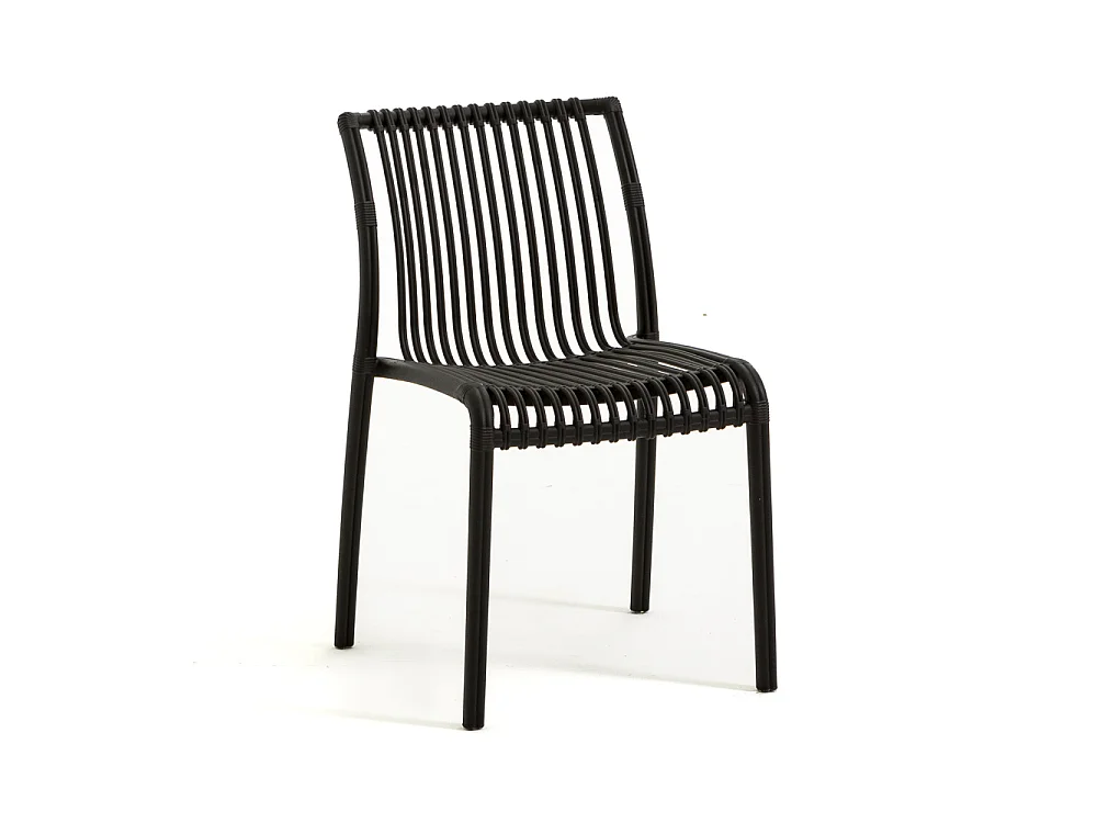 Set de 4 chaises en polypropylène empilables pour extérieur et jardin, bar et restaurant, structure robuste et légère - Olimpia - Noir