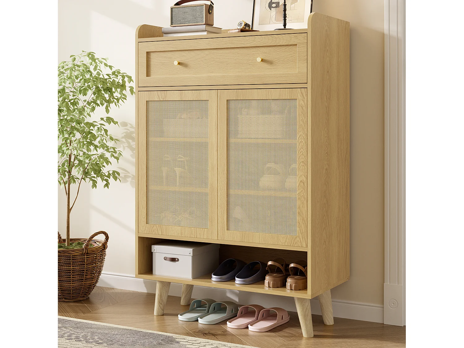 Sideboard with 2 doors and 1 drawer - 80 x 35 x 105 cm - Particleboard and solid wood - Rounded corner design - Light oak