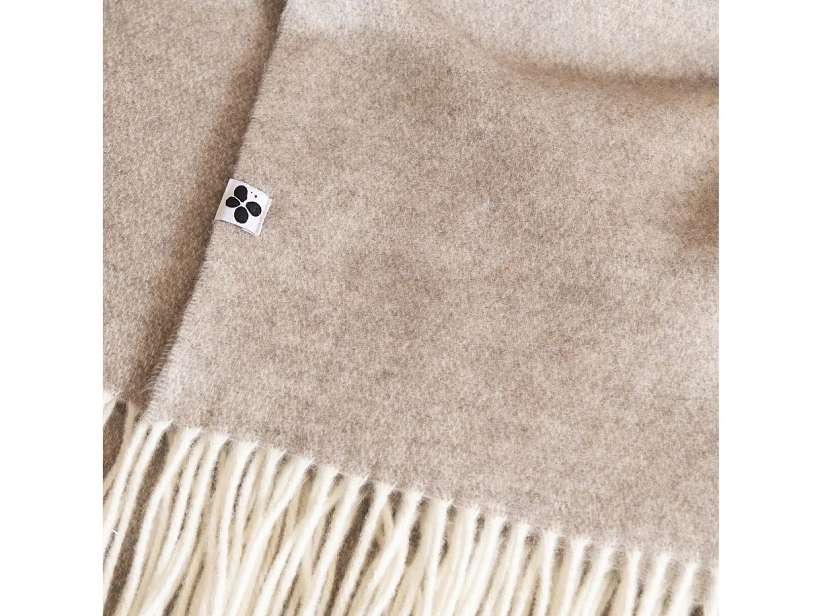 Plaid à franges 140x200cm en laine et cachemire beige uni - PACOME