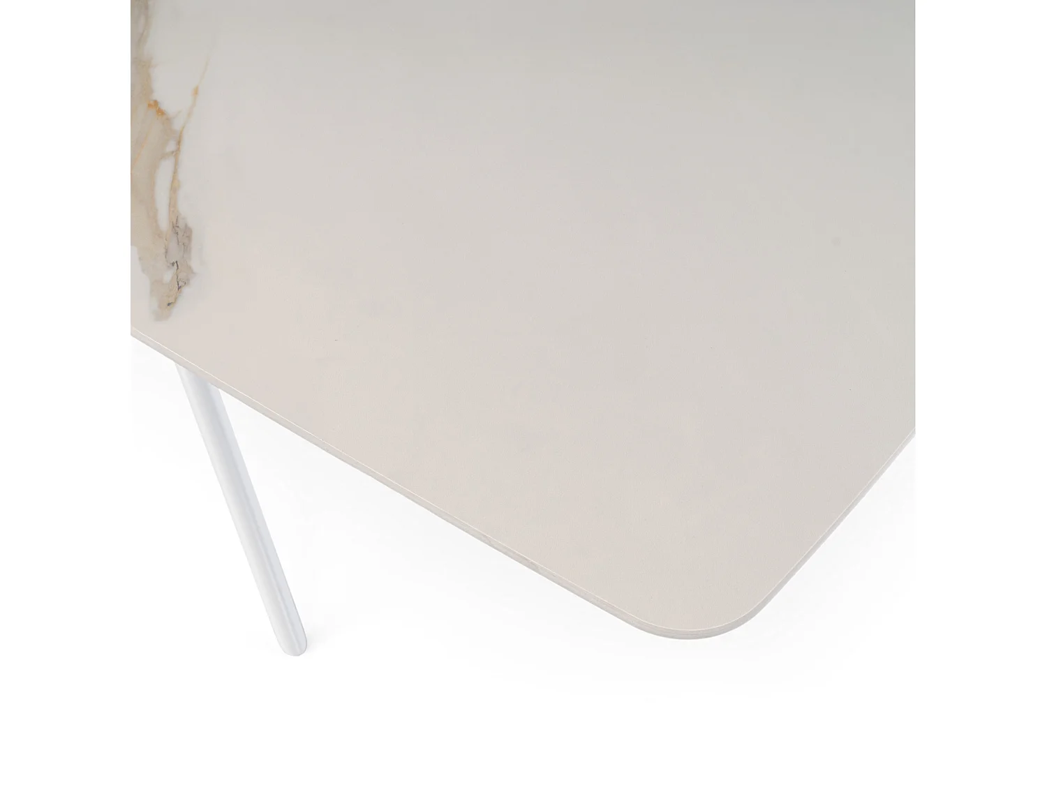 Stół ceramiczny efekt Calacatta Oro z białymi nogami, 180 cm – SAINT FLORENT