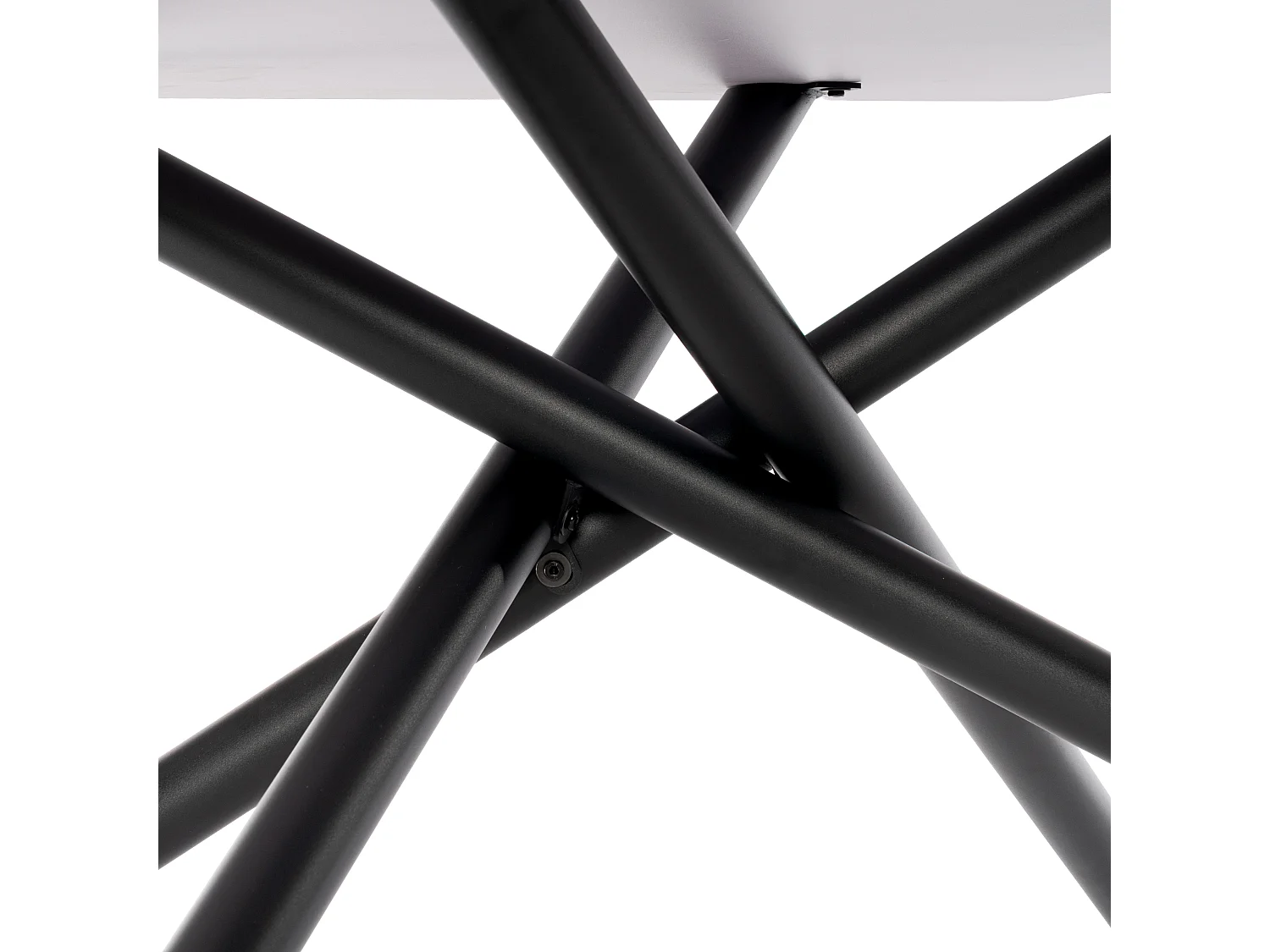 Stół ceramiczny efekt Calacatta z nogami X, 160 cm – MACINAGGIO