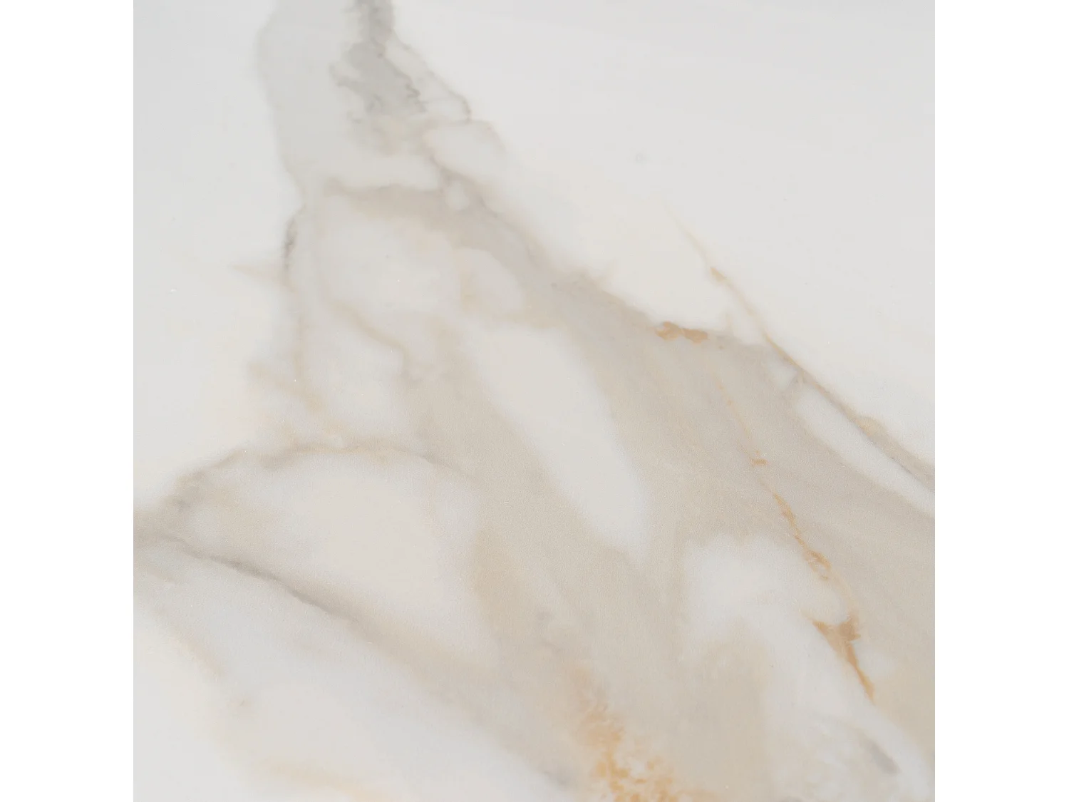 Stół ceramiczny efekt Calacatta z nogami X, 160 cm – MACINAGGIO