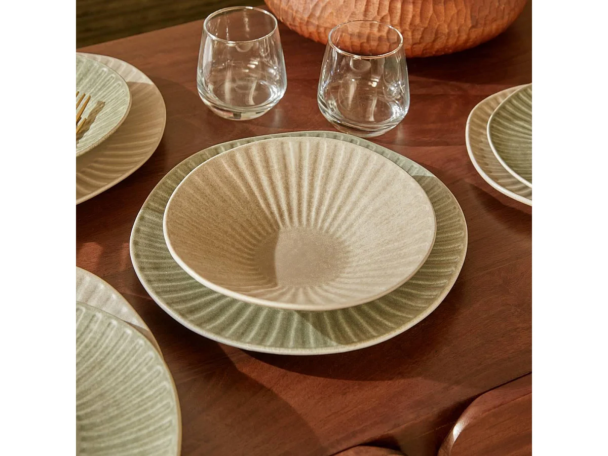 Lot de 6 Assiettes Plates "Nyero" 27cm Vert
