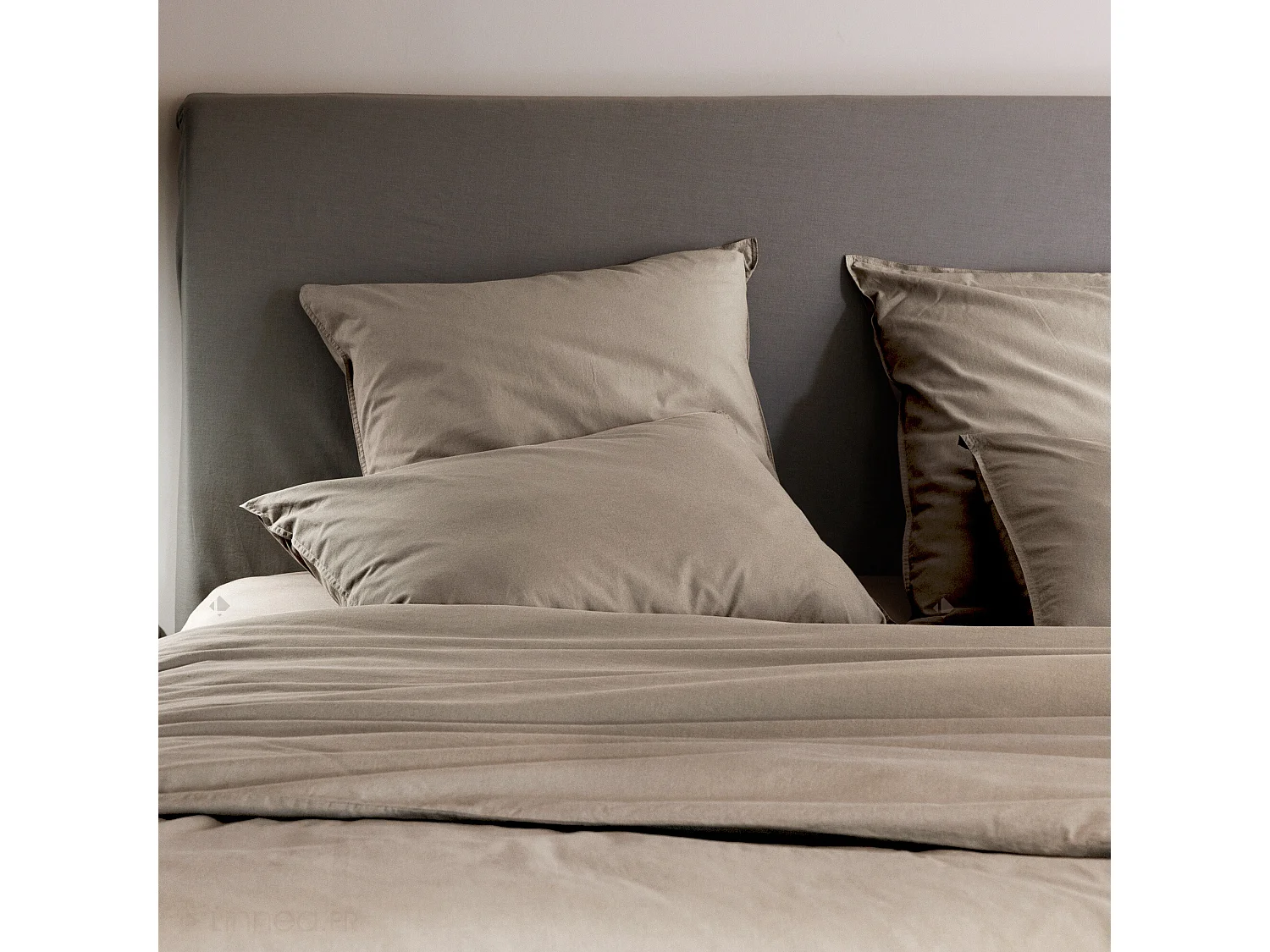 Housse de couette PALACE pur coton lavé 200x200 cm uni marron camel