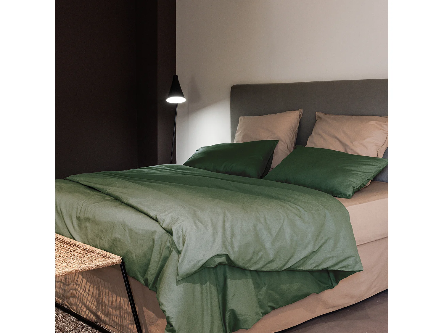 Housse de couette PALACE pur coton lavé 260x240 cm uni vert cedre