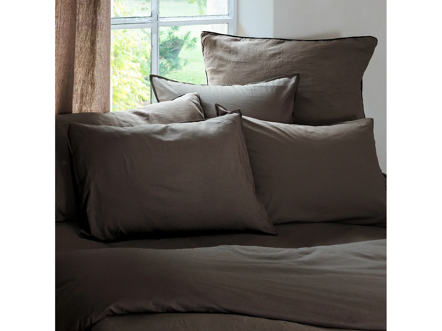 Housse de couette PALACE pur coton lavé 240x220 cm uni marron café