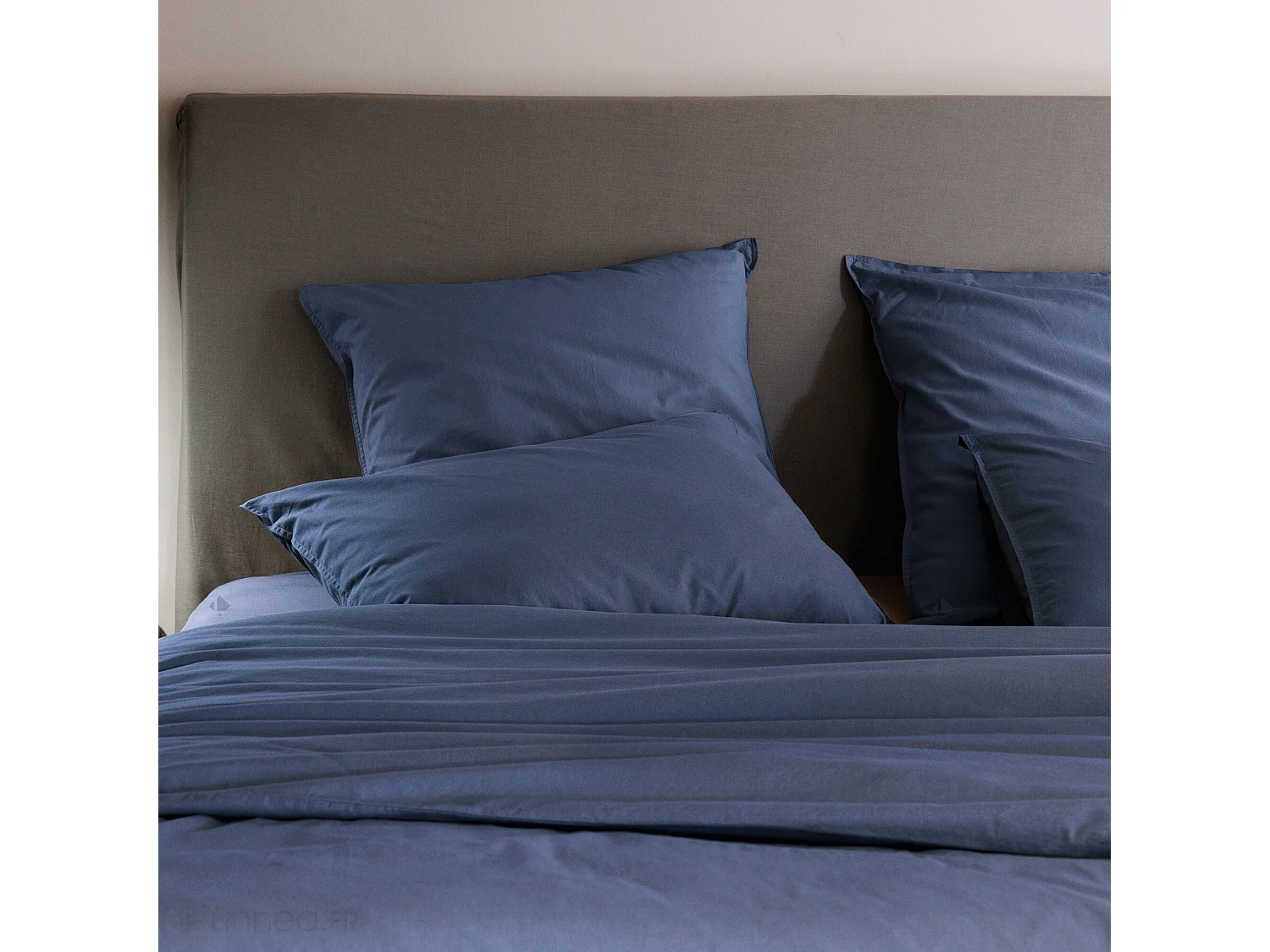 Housse de couette PALACE pur coton lavé 240x220 cm uni bleu indigo
