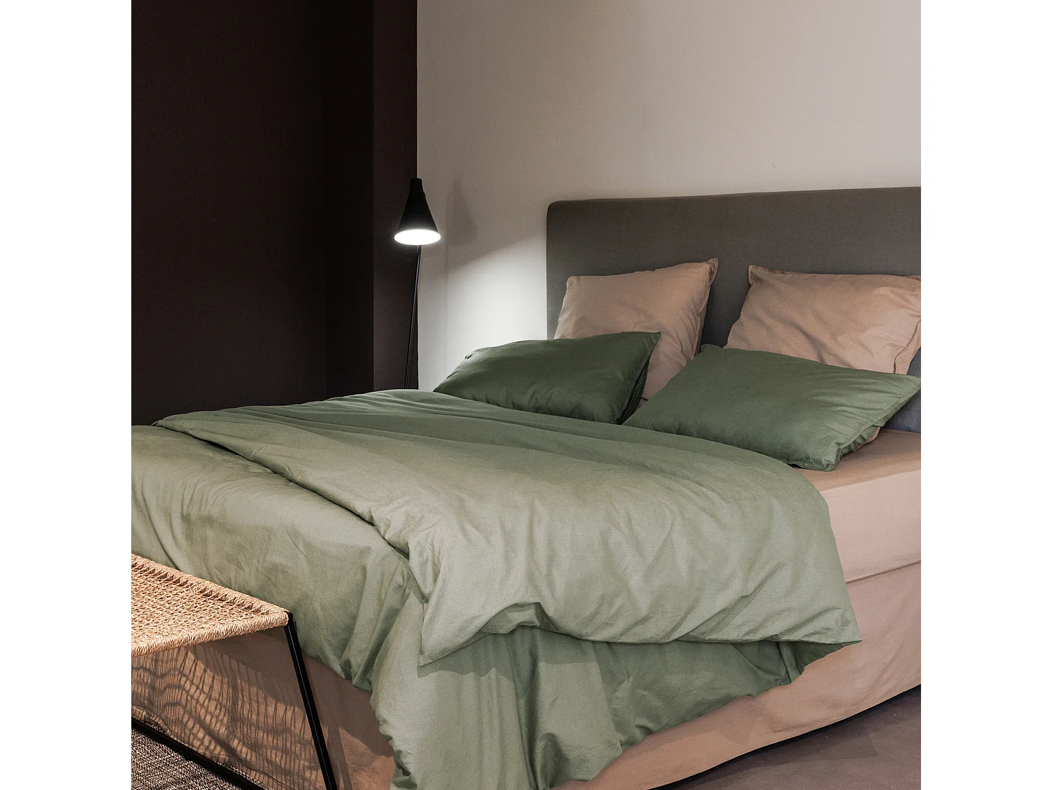 Housse de couette PALACE pur coton lavé 200x200 cm uni vert sauge