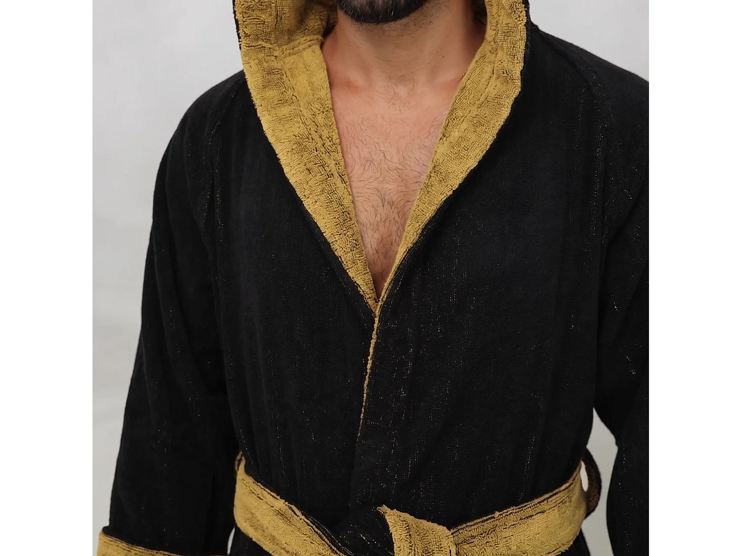Peignoir Seha, 100% Coton avec Capuche Réversible, Noir, Structure Dorée, Taille m/l