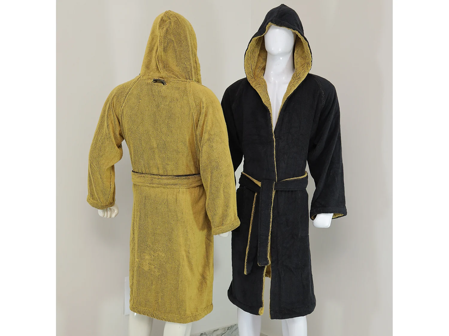 Peignoir Sekate, 100% Coton avec Capuche Réversible, Noir, Structure Dorée, Taille XXL