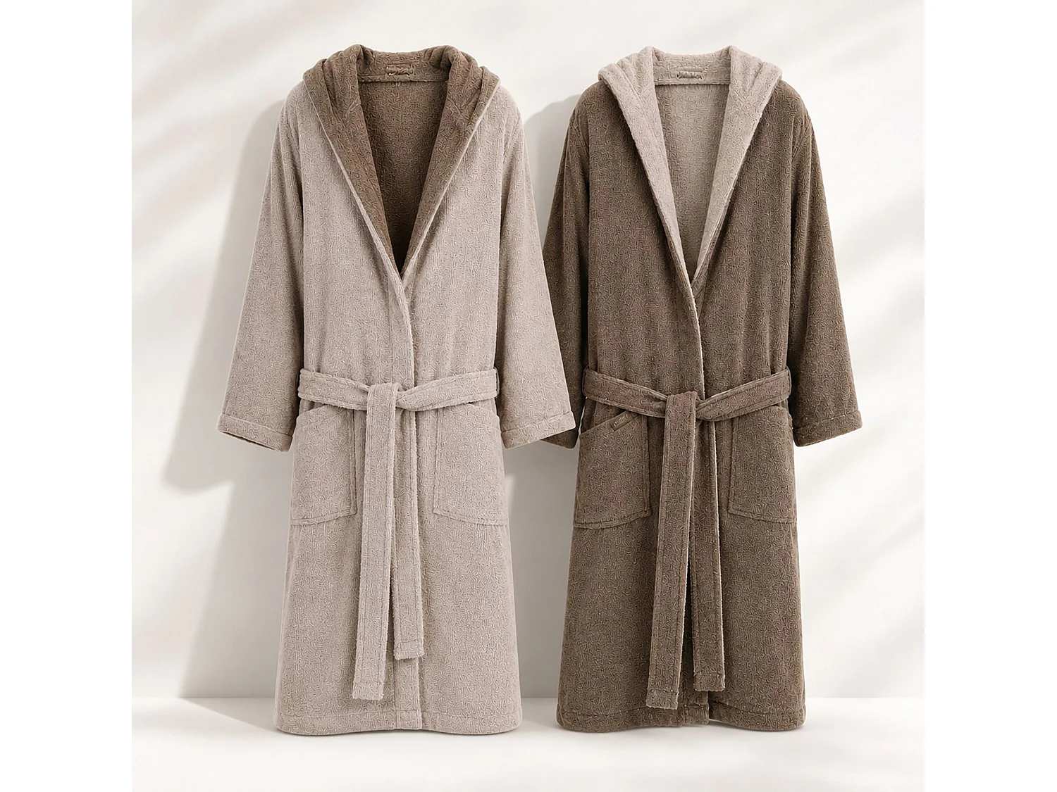 Accappatoio Sefane, 100% Cotone con Cappuccio Reversibile, Beige Crema, Colore Struttura Marrone, Sfumatura Colore Struttura Crema