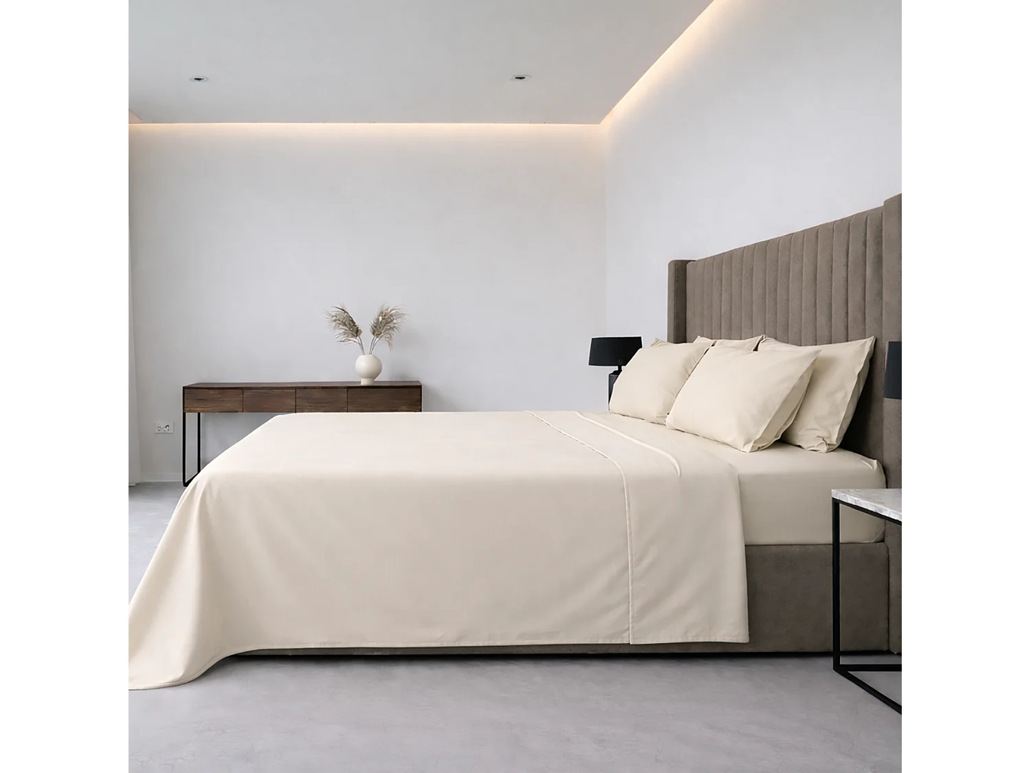Ensemble Complet Lit Double Sarisa, en Polycoton, Blanc Crème, Lavable en Machine