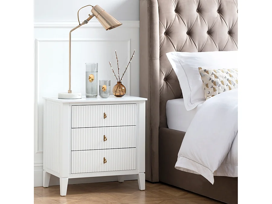 Set of 2 Heidi bedside tables, white polyurethane finish, reeded detail, brass and silver handles
