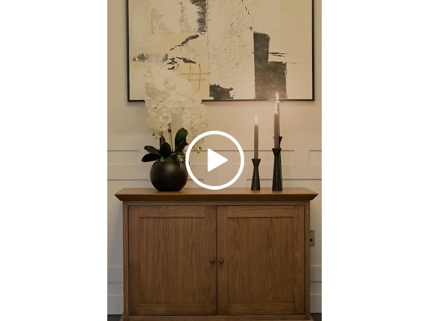 Sia Media Sideboard - Chestnut oak veneer, 2-door media cupboard