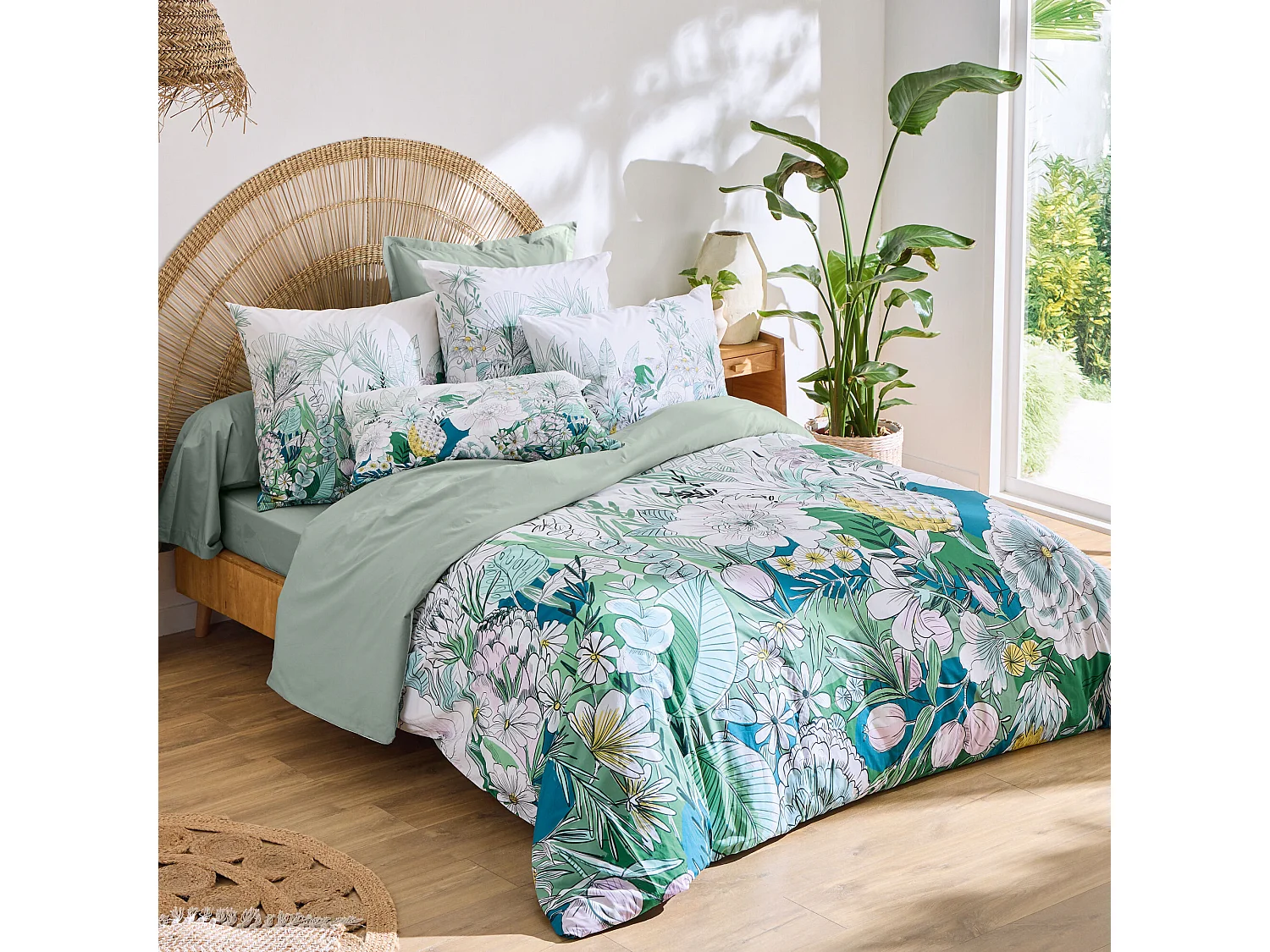 Taie d'oreiller 65x65 cm percale de coton BALI motif floral vert