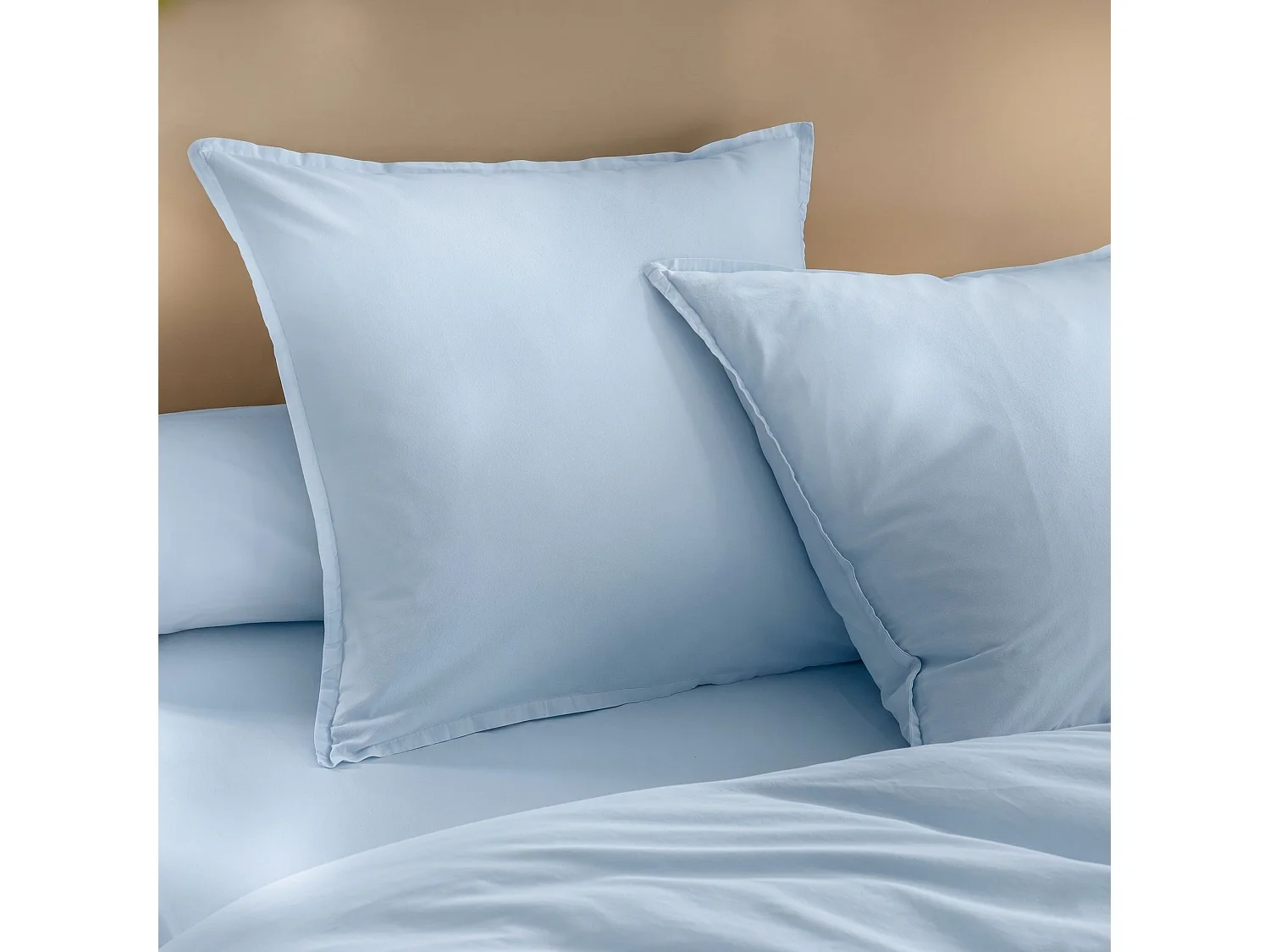 Taie d'oreiller coton lavé - SOMEO Bleu ciel 65x65 - CELESTE