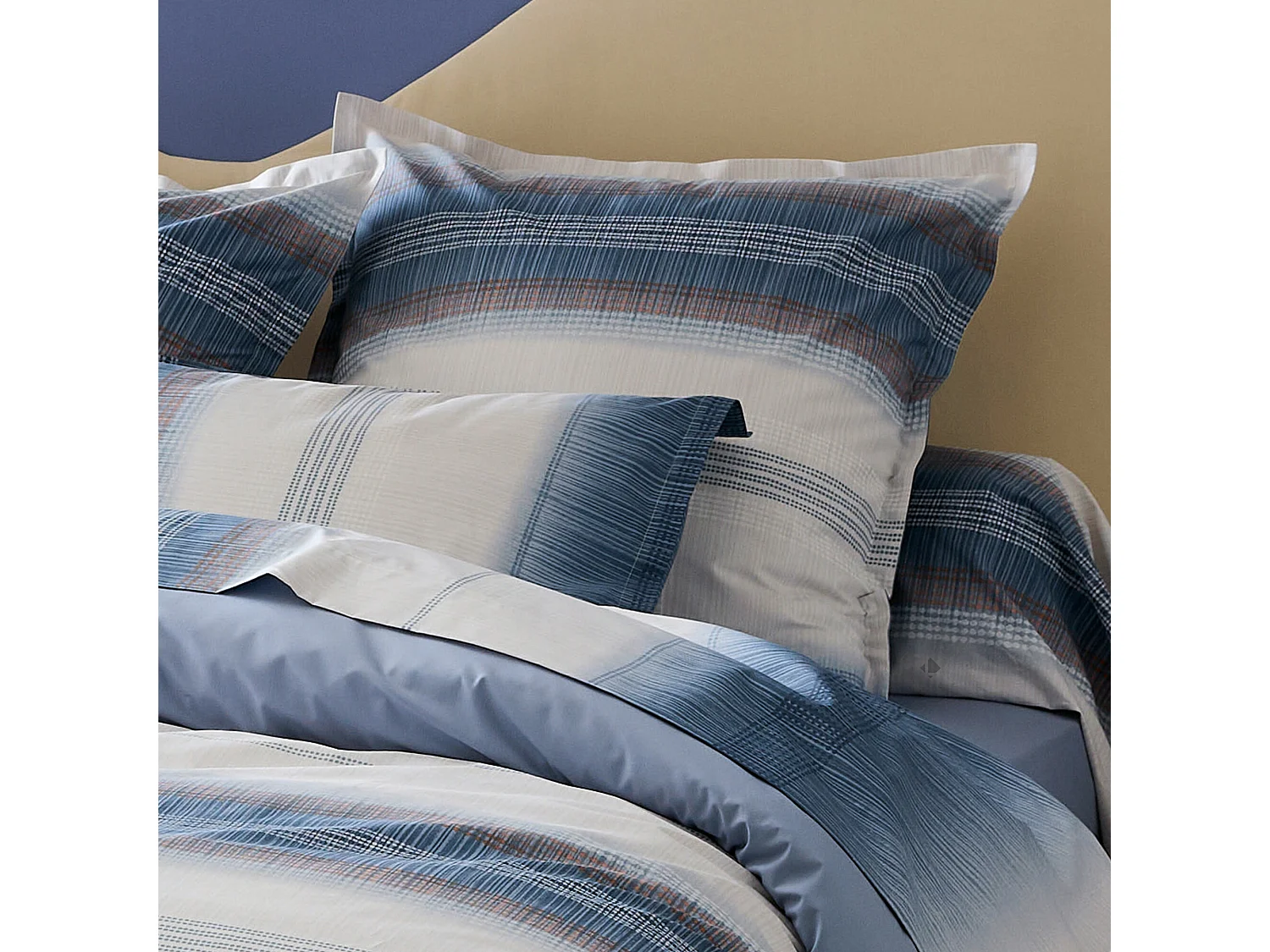 Taie d'oreiller 65x65 cm en 100% percale de coton ESTEBAN bleu