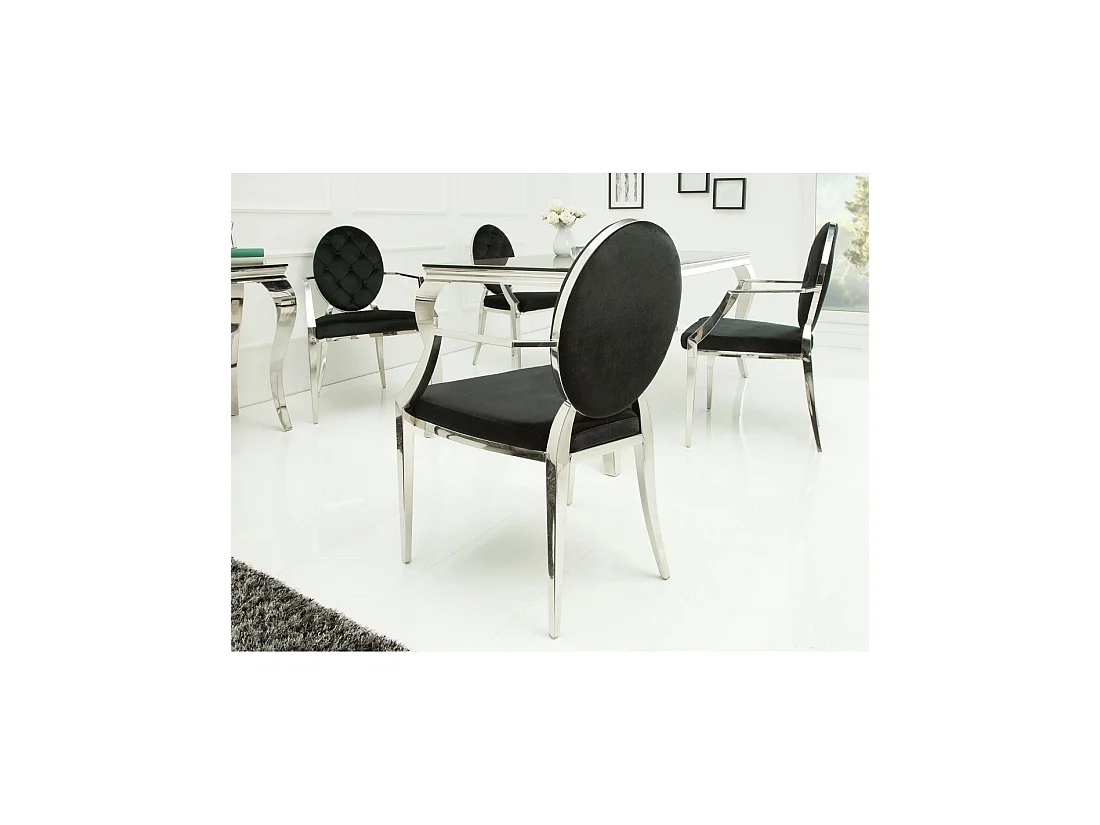 Chaise baroque VELENA en velours noir capitonné avec accoudoirs et structure argentée